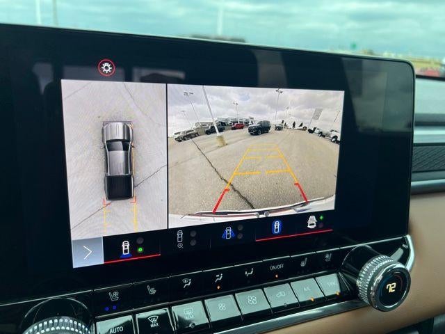 2024 GMC Canyon Crew Cab Short Box 4-Wheel Drive AT4