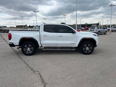 2024 GMC Canyon Crew Cab Short Box 4-Wheel Drive AT4