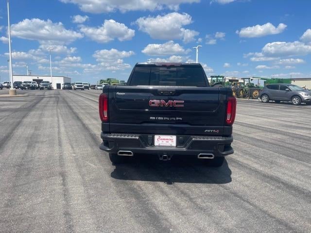 2022 GMC Sierra 1500 Crew Cab Short Box 4-Wheel Drive AT4
