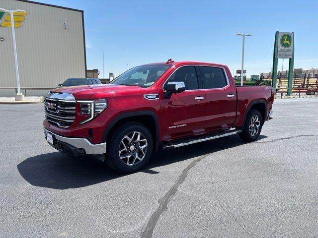 2022 GMC Sierra 1500 Crew Cab Short Box 4-Wheel Drive SLT