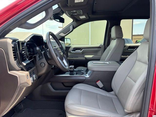 2022 GMC Sierra 1500 Crew Cab Short Box 4-Wheel Drive SLT
