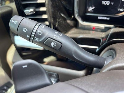 2022 GMC Sierra 1500 Crew Cab Short Box 4-Wheel Drive SLT