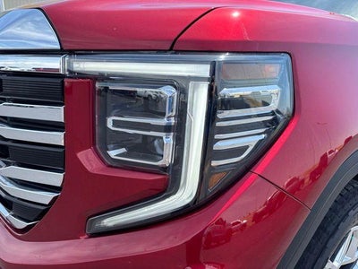 2022 GMC Sierra 1500 Crew Cab Short Box 4-Wheel Drive SLT