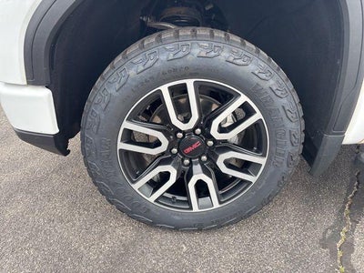 2023 GMC Sierra 1500 Crew Cab Short Box 4-Wheel Drive AT4
