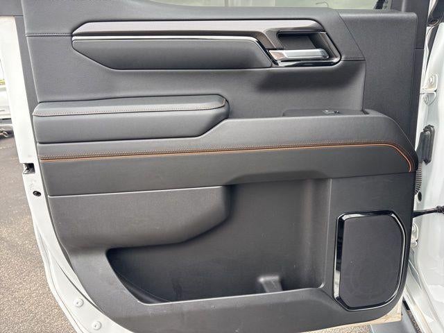 2023 GMC Sierra 1500 Crew Cab Short Box 4-Wheel Drive AT4