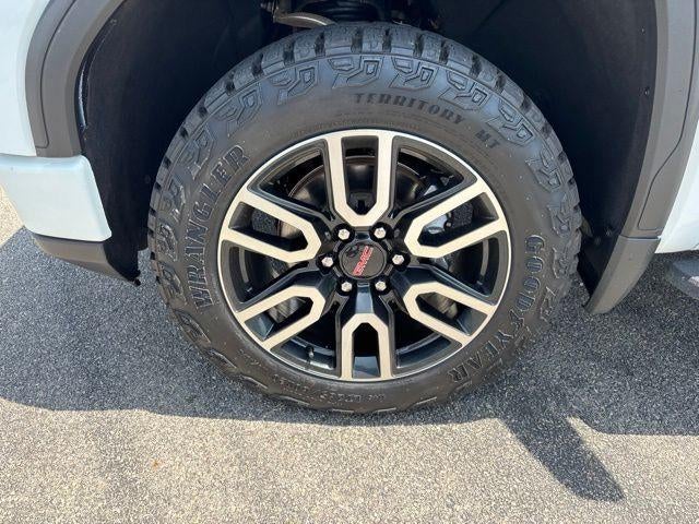 2023 GMC Sierra 1500 Crew Cab Standard Box 4-Wheel Drive AT4