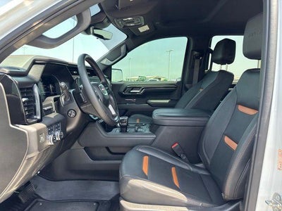 2023 GMC Sierra 1500 Crew Cab Standard Box 4-Wheel Drive AT4