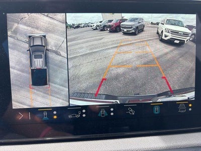2023 GMC Sierra 1500 Crew Cab Short Box 4-Wheel Drive AT4