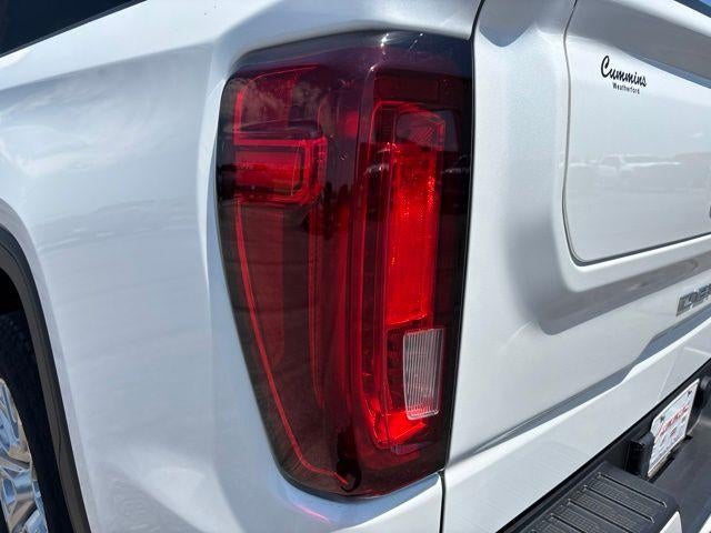 2023 GMC Sierra 1500 Crew Cab Short Box 4-Wheel Drive Denali