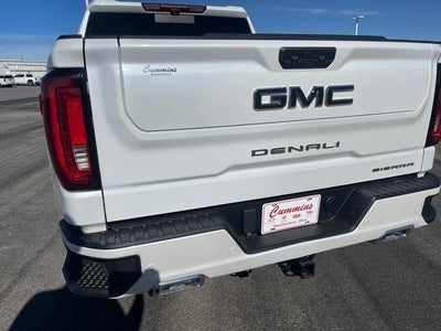 2022 GMC Sierra 1500 Crew Cab Short Box 4-Wheel Drive Denali Ultimate
