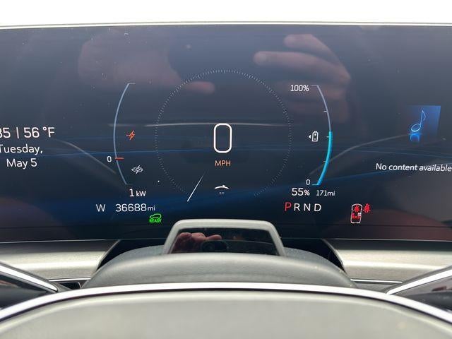 2024 Cadillac LYRIQ 4dr Luxury w/1SD