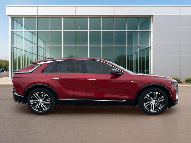 2024 Cadillac LYRIQ 4dr Luxury w/1SD
