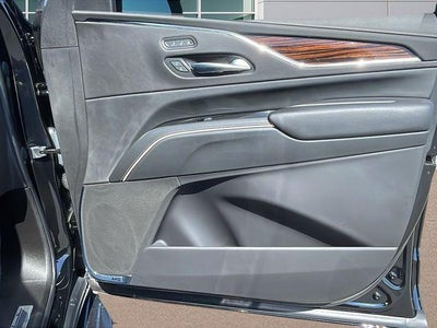 2023 Cadillac Escalade ESV 4WD Premium Luxury