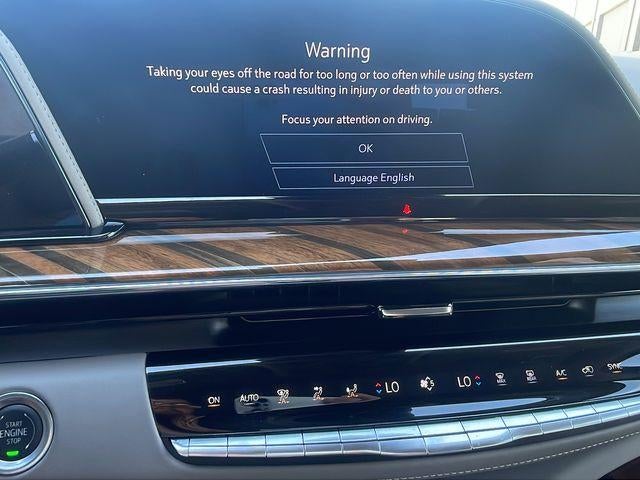 2024 Cadillac Escalade ESV 4WD Premium Luxury Platinum