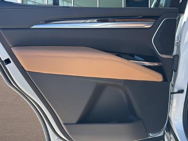 2025 Cadillac Escalade 4WD Premium Luxury