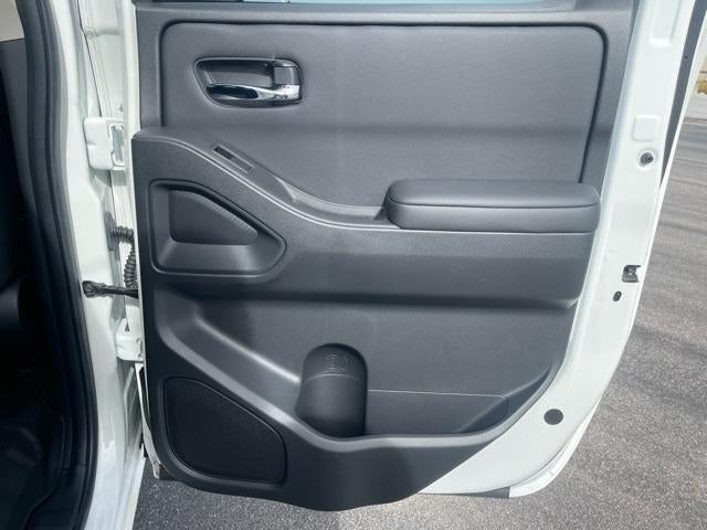 2024 Nissan Frontier Crew Cab 4x2 SV