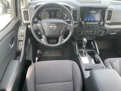 2024 Nissan Frontier Crew Cab 4x2 SV