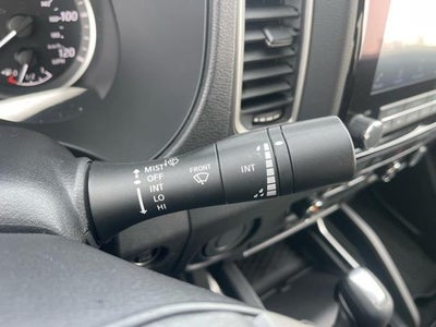 2024 Nissan Frontier Crew Cab 4x2 SV