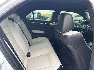 2017 Chrysler 300 300S RWD