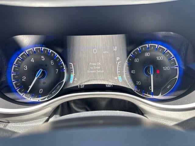 2025 Chrysler Pacifica Select FWD