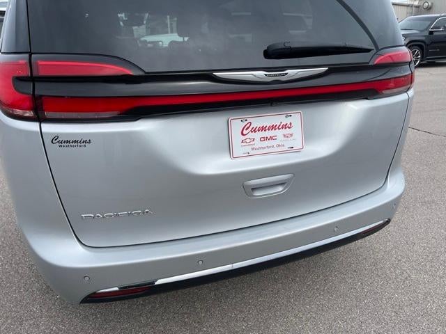 2024 Chrysler Pacifica Touring L FWD