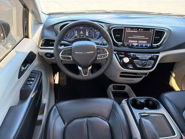 2023 Chrysler Pacifica Touring L FWD
