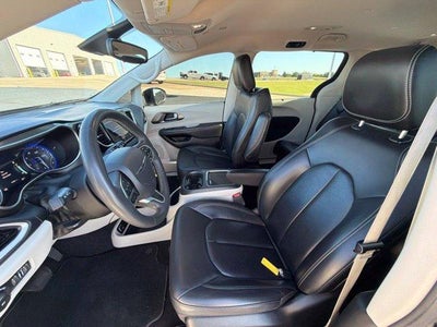 2023 Chrysler Pacifica Touring L FWD