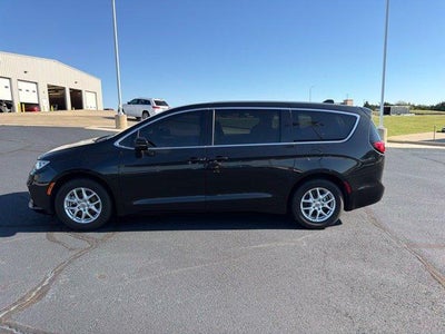 2023 Chrysler Pacifica Touring L FWD