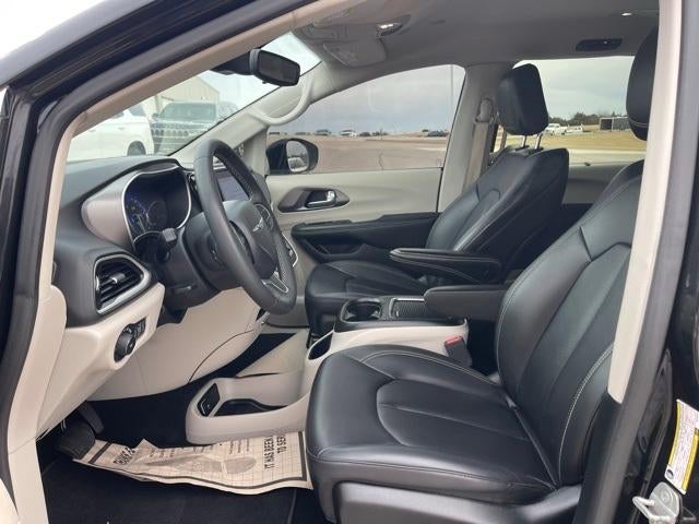 2024 Chrysler Pacifica Touring L FWD