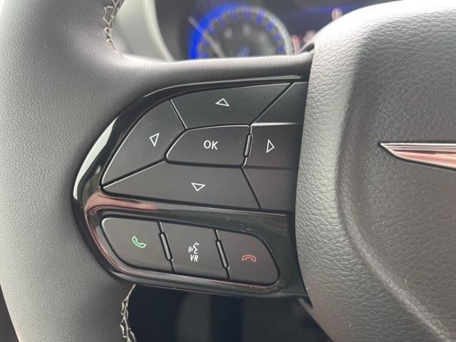 2022 Chrysler Pacifica Touring L FWD