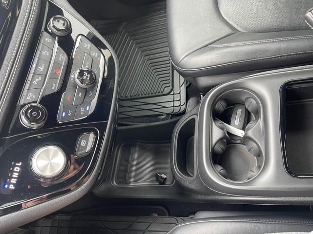 2022 Chrysler Pacifica Touring L FWD