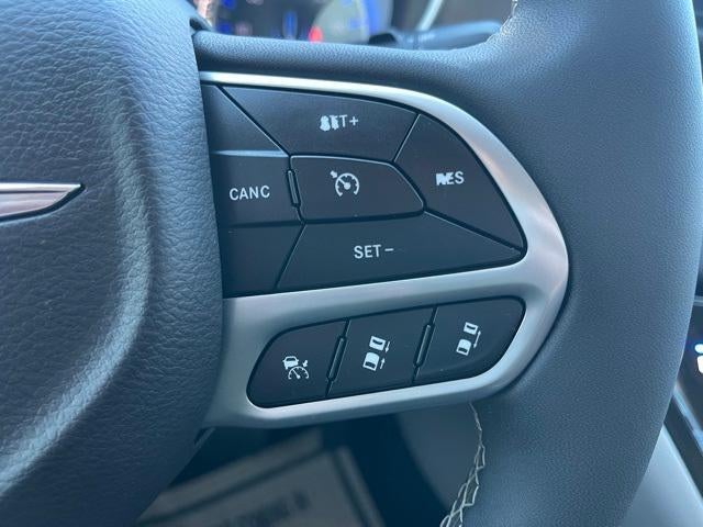 2024 Chrysler Pacifica Touring L FWD