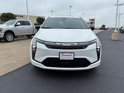 2027 Chrysler Pacifica Limited FWD