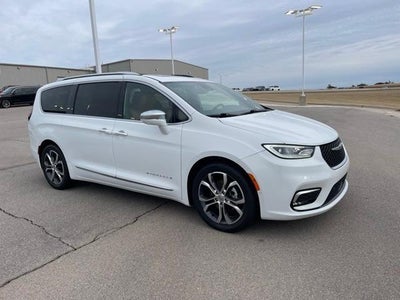 2022 Chrysler Pacifica Pinnacle FWD