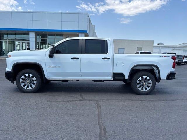 2024 Chevrolet Silverado 2500 HD Crew Cab Standard Box 4-Wheel Drive Custom