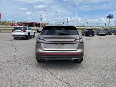 2019 Lincoln Nautilus Reserve FWD