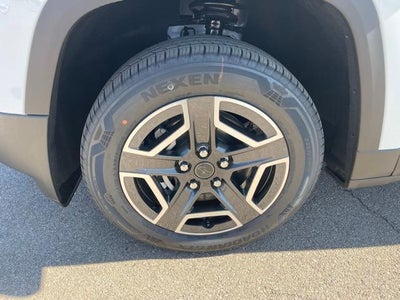 2026 Jeep Cherokee Laredo 4x4