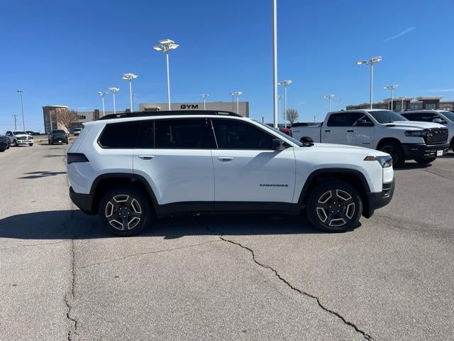 2026 Jeep Cherokee Laredo 4x4