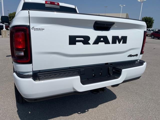 2026 RAM 2500 Tradesman 4x4 Crew Cab 6'4" Box