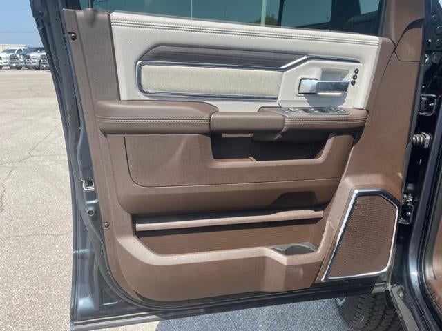 2026 RAM 2500 Laramie 4x4 Crew Cab 6'4" Box