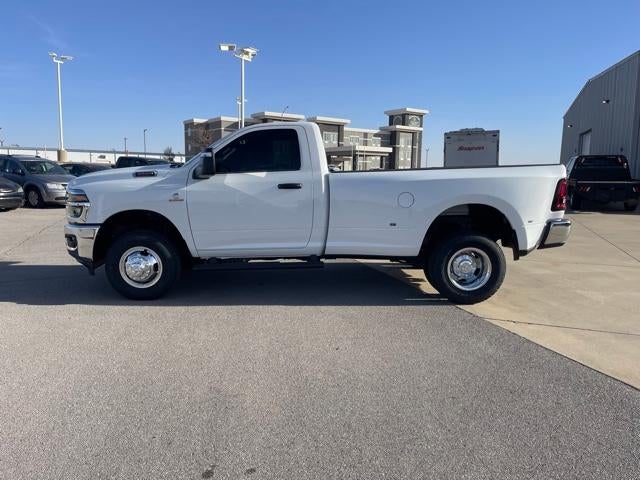 2026 RAM 3500 Tradesman 4x4 Reg Cab 8' Box
