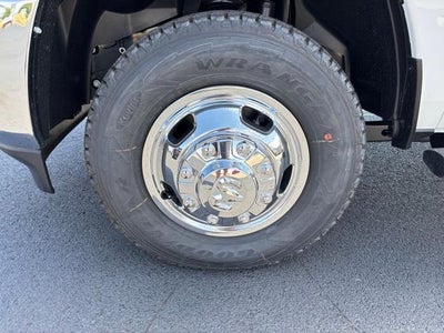 2026 RAM 3500 Tradesman 4x4 Crew Cab 8' Box