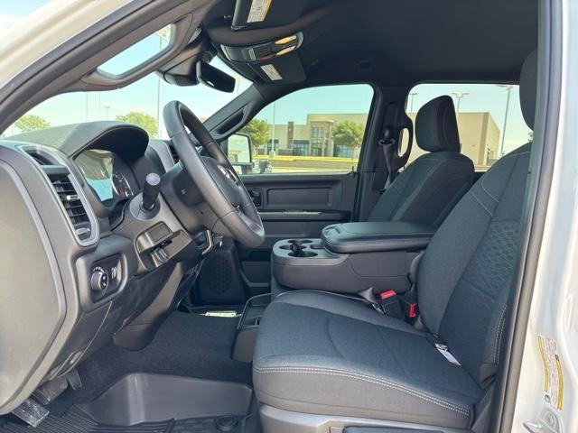 2026 RAM 3500 Tradesman 4x4 Crew Cab 8' Box
