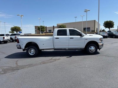 2026 RAM 3500 Tradesman 4x4 Crew Cab 8' Box