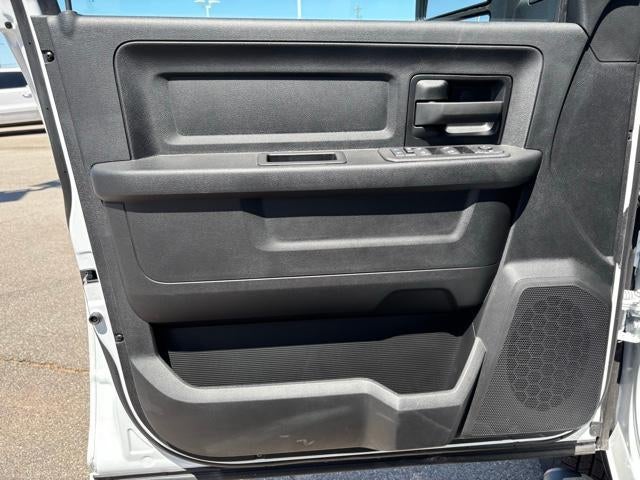 2026 RAM 3500 Tradesman 4x4 Crew Cab 8' Box