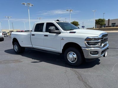 2026 RAM 3500 Tradesman 4x4 Crew Cab 8' Box