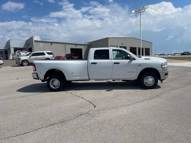 2021 RAM 3500 Tradesman 4x4 Crew Cab 8' Box