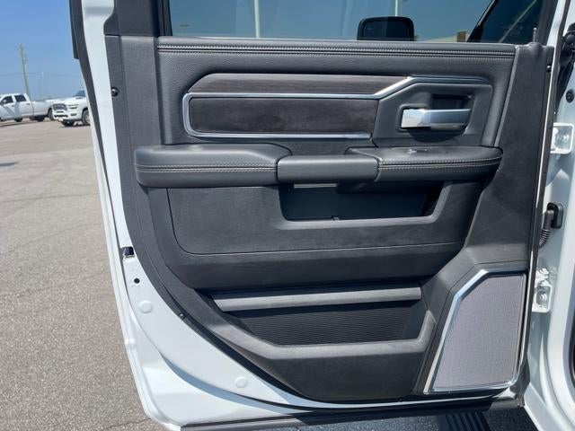 2026 RAM 3500 Laramie 4x4 Crew Cab 8' Box