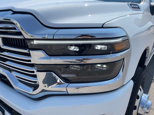 2026 RAM 3500 Laramie 4x4 Crew Cab 8' Box