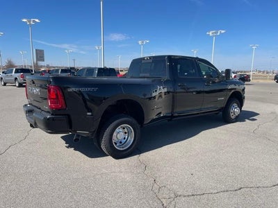 2026 RAM 3500 Laramie 4x4 Crew Cab 8' Box